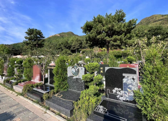 武汉看各陵园墓地电话