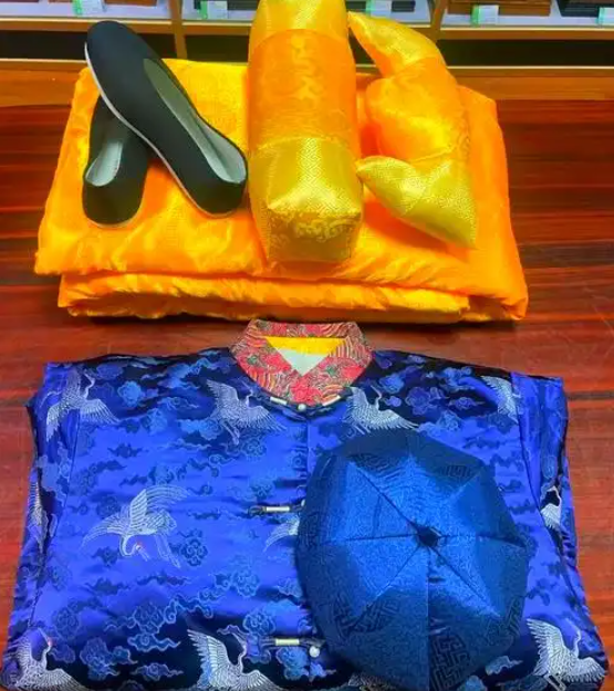 武汉寿衣各种套装出售